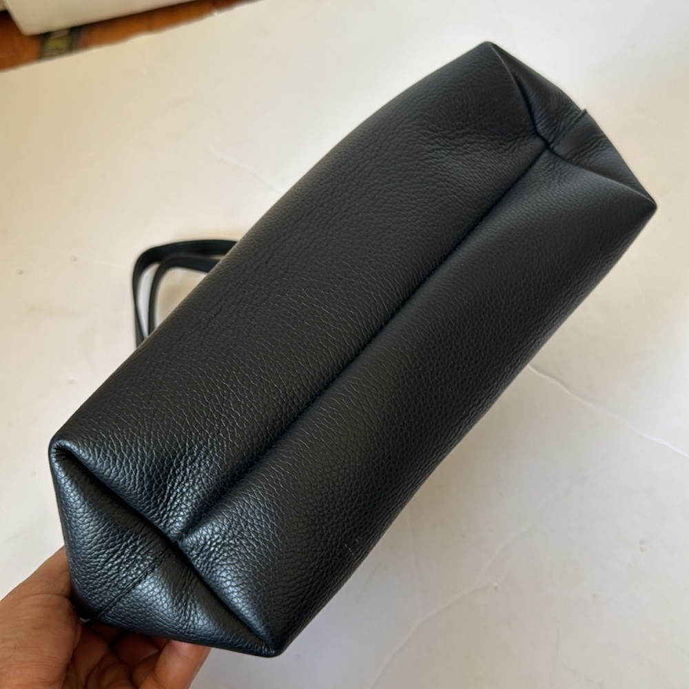 Salvatore Ferragamo bag - Picture 6 of 13